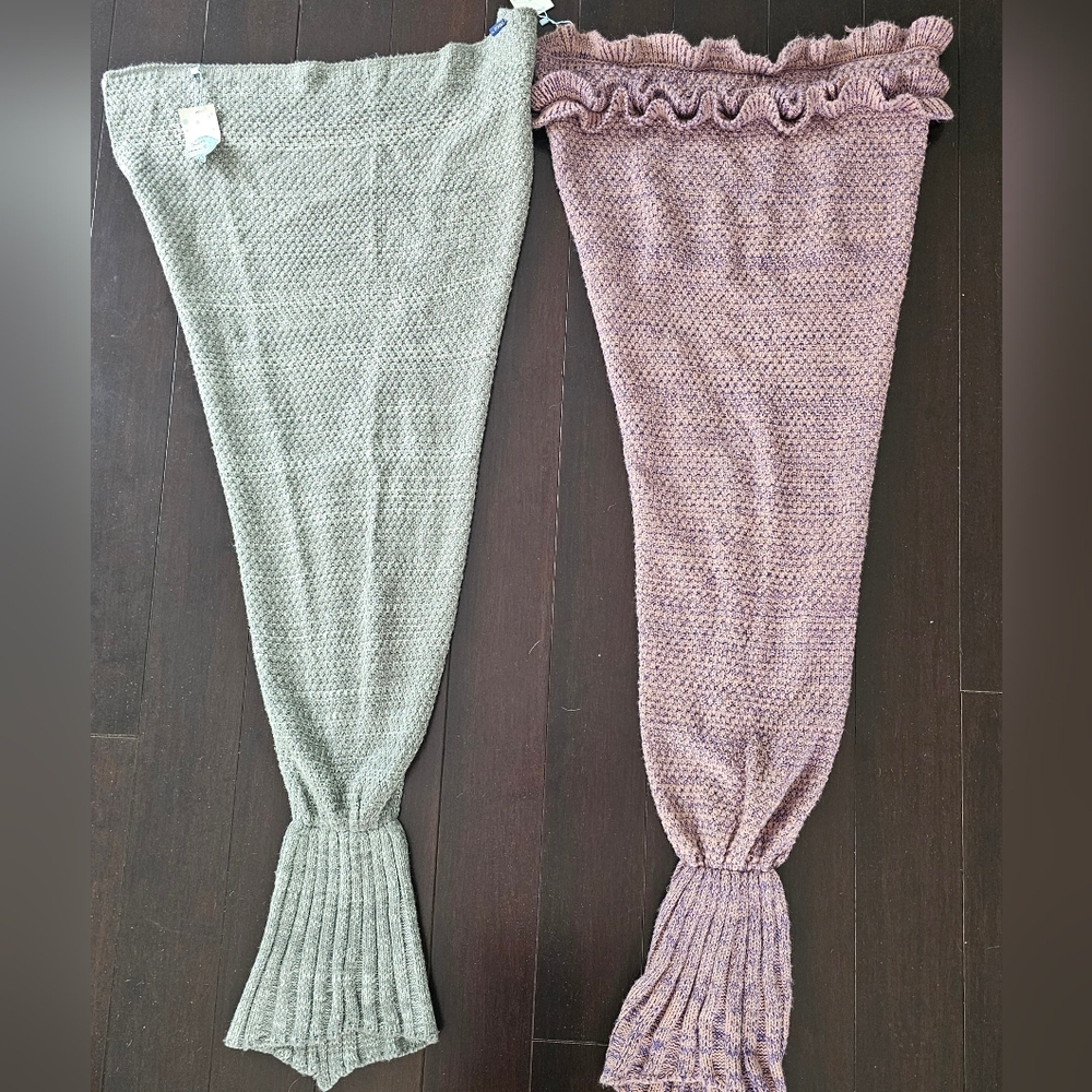 Knitted Throw Blanket - Gray and Purple